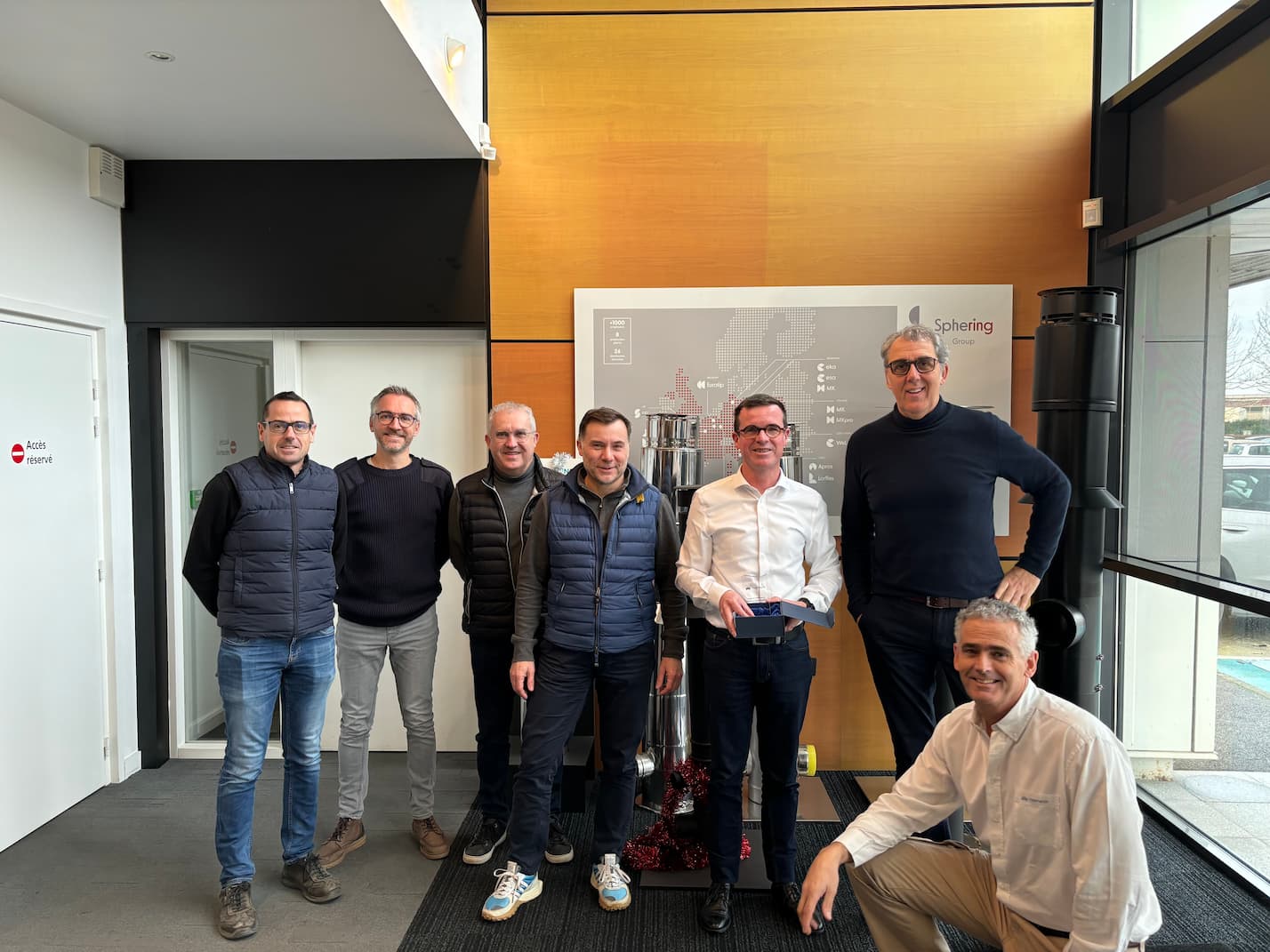 Toptech a remis le trophée de la Performance à la société JONCOUX